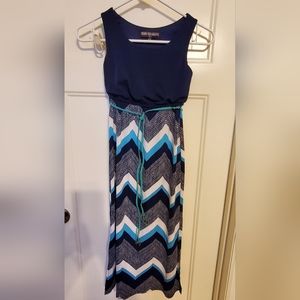 Adorable Girls Dress with side slitz